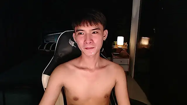 asian_dai live cam on StripChat