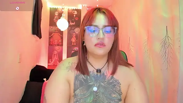 _Ali_Brinck_ live cam on StripChat