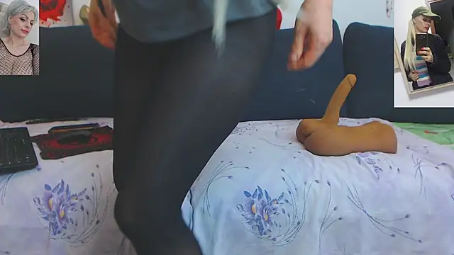 Playful_Golden_WOW