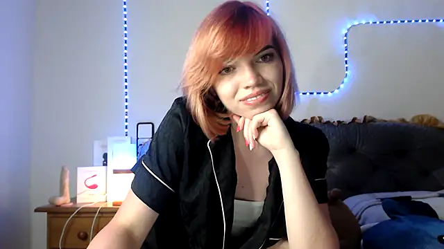 olivka-flower (F young) - Being full naked for 10 min! OMG!! WOW!