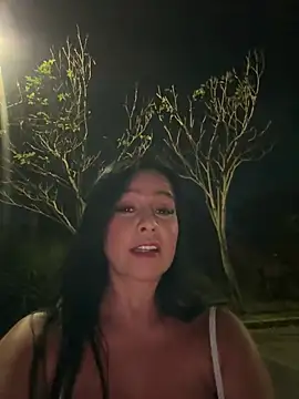 _kathalopez_ (F milf) - Fingers inside pussy here public