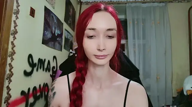Roxy_Silver webcam