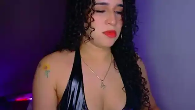 DIVINANGELA webcam