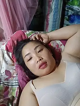 Julie-xx webcam