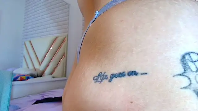 Meggan_Rosse01 webcam