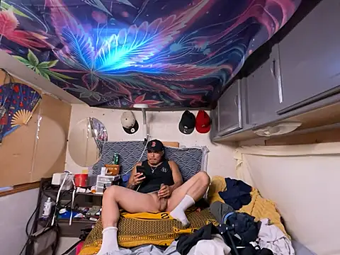 OmarSalasxh33 webcam