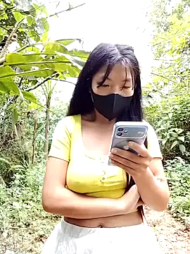linh-xinh- webcam