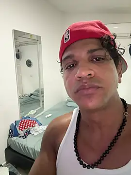bigdick211292 live sex cam