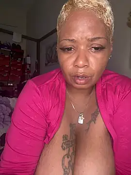 BIGCUMSHOW35