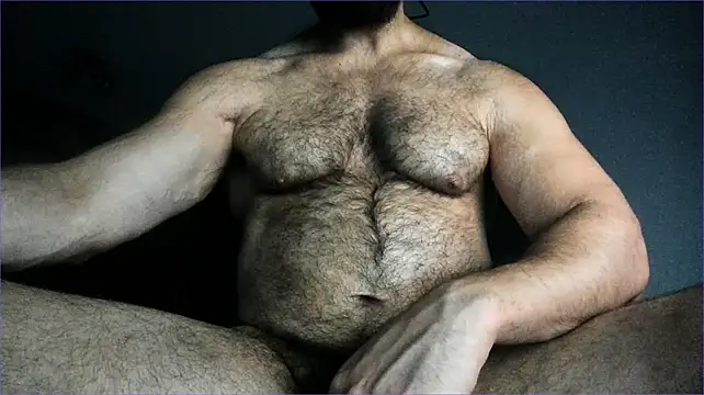 hugealphabeast (M young) - Cum Show