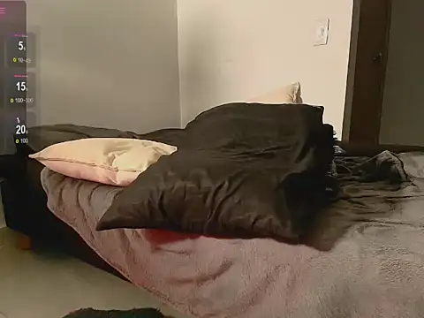 Lucio__Fox webcam
