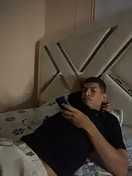 Toptony22 webcam