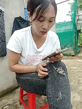 thobaby112 (F young) - Please support me, my dear friends 🥰