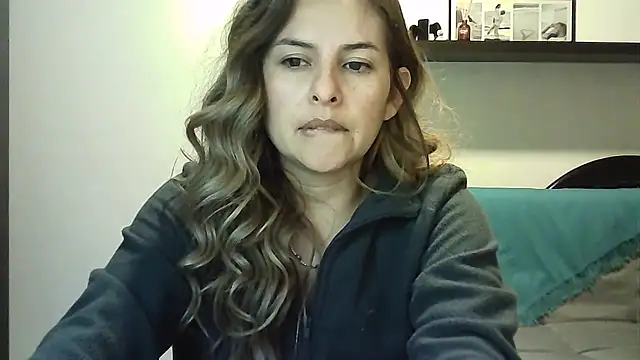 Valery__Rouse_ webcam