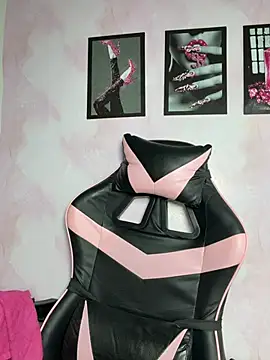 Mel_PinkBR