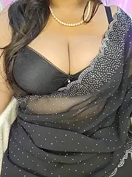 Curvy_Pooja live cam on StripChat