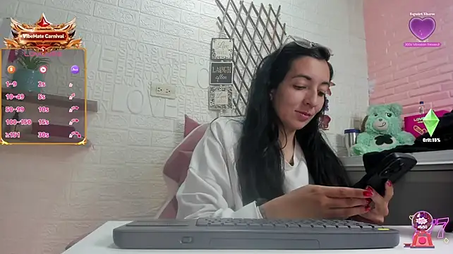 Modella: SALOME_KORLAND