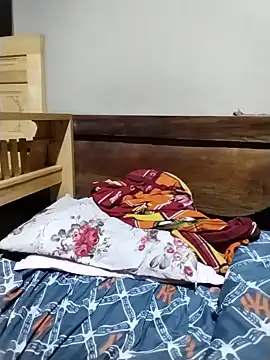 Squirt107 webcam