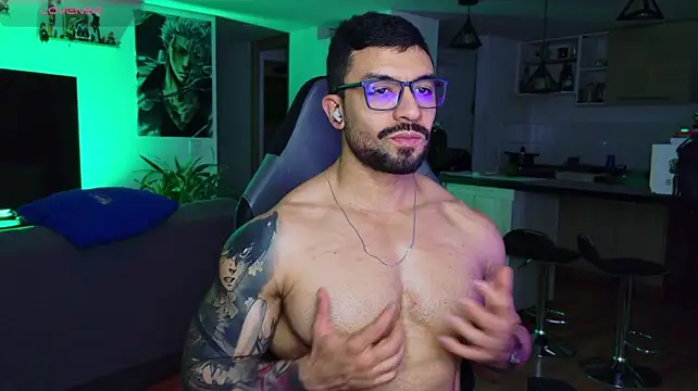 Michael_Diamond live cam on StripChat