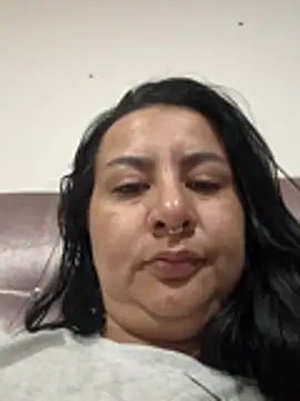 Abril_Luv webcam