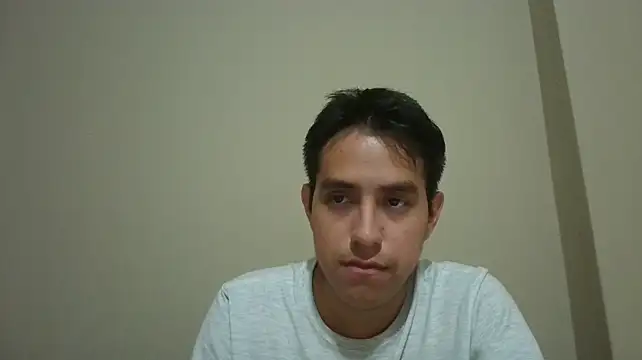 supguyLat live cam on StripChat