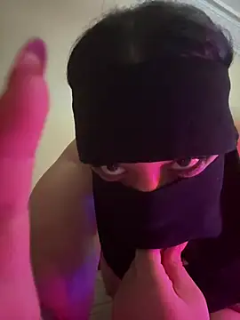 Zineb-bitch