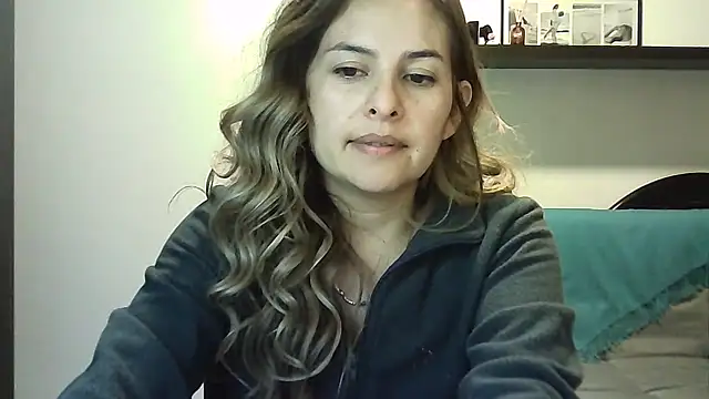 Valery__Rouse_ live cam on StripChat