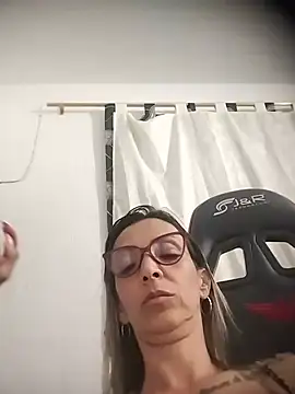 Alanabruner live webcam
