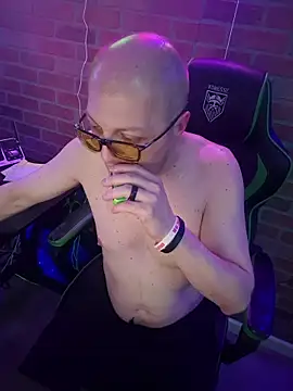 chronic_vibez live cam on StripChat