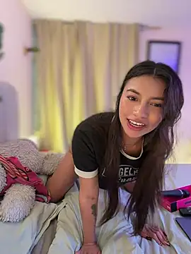 CocoaGigiMuse webcam