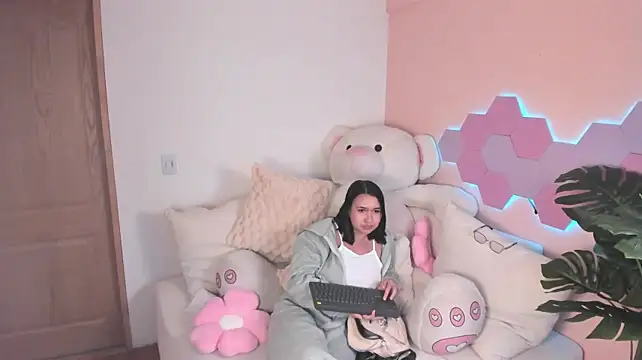 SofiCrystal_ webcam