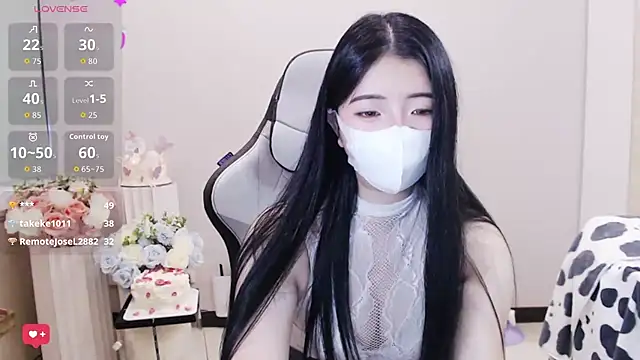 Nina_777_ webcam