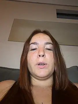amorinha_s2_ (F young) - PISCA O CUZINHO /QUEM BATE GANHA 5 🎥