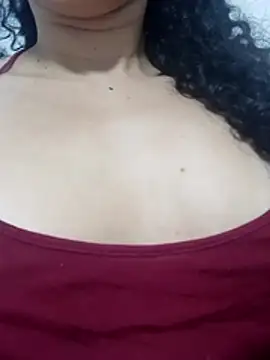 venuseyes25