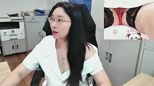 baijie0616 (F milf) - 上空小狗趴+打pp5下