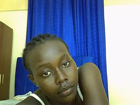 CocoNixy live cam on StripChat