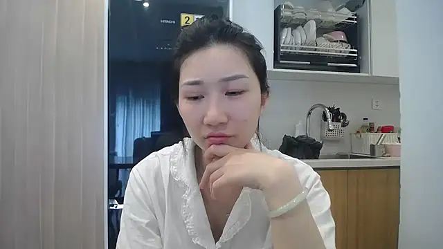 Asiagirll live cam on StripChat