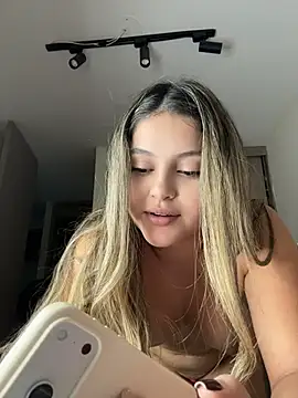lunablossom_ (F young) - double penetration