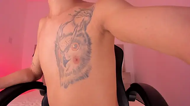 Tradanaum - Male webcam sex chat