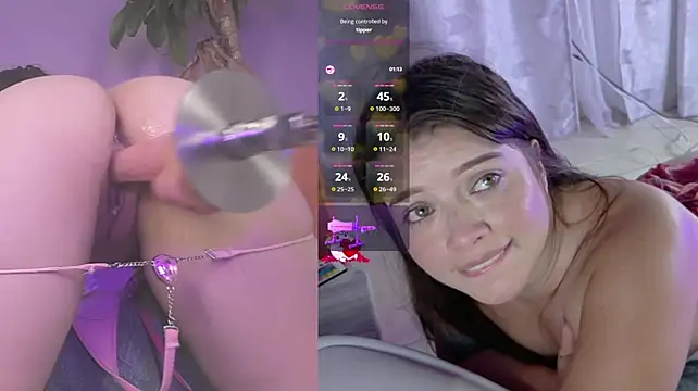 Lia_little18 live cam on StripChat
