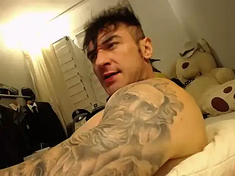 ballardbret (Ask my age) - Cock stroking, flexing, dirty talking. X