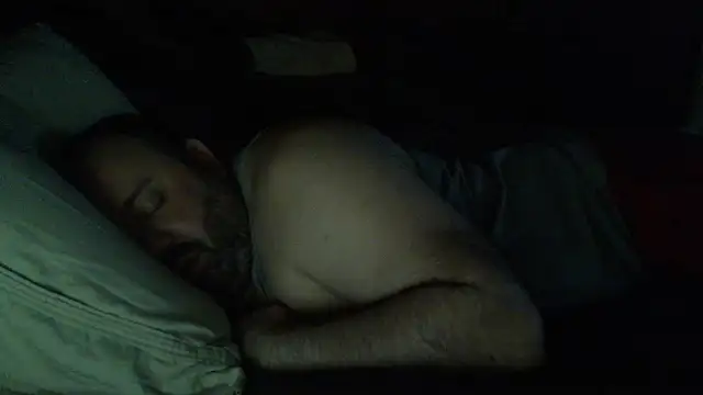 immikew1975 live cam on StripChat
