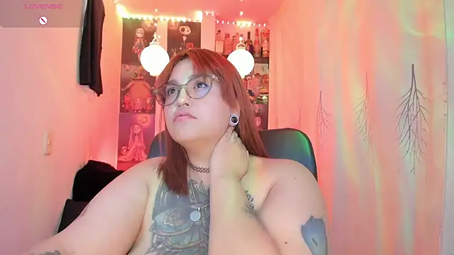 _Ali_Brinck_ live cam on StripChat