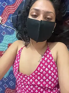 kavyq3791 live cam