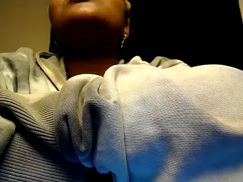 midnight_snac live cam on StripChat