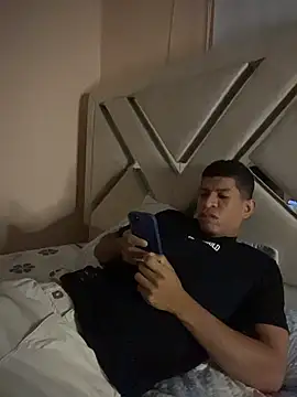 Toptony22 webcam