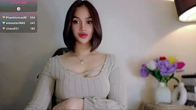Anna_HollyDoll