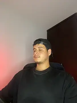 BjornSteel live cam on StripChat
