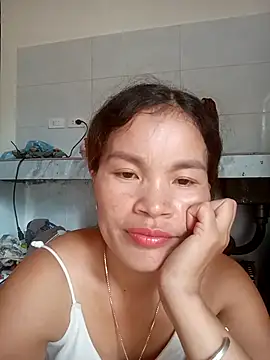 nangmo live cam on StripChat