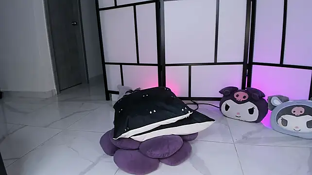 damnliciousss (F young) - 🖤make me hornyy🖤